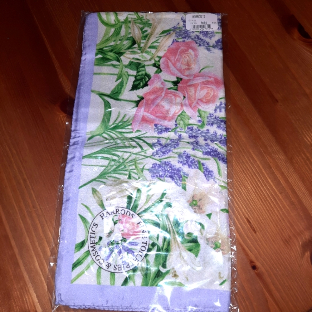 Harrods of London 100% Silk Scarf made in Italy nwt